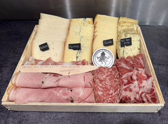 Fromagerie Le Brie du Marin, Douarnenez, Käseladen, Käseplatten, Raclette und mehr