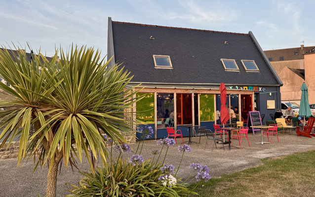 Restaurant L'Annexe, Plouhinec, Poulgoazec, am Fischereihafen
