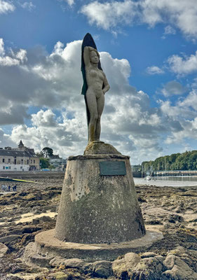 Île Tristan, Douarnenez, La Femme Sardine, Denkmal, Hommage