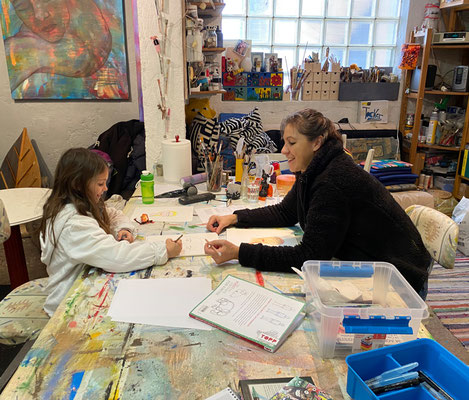 ART. Atelier Karin Angerer | Individueller Kinder Malkurs | Für Kinder ab 6 Jahren! | Als Einzelunterricht oder gemeinsam mit Freunden und Familie. Lass dein Kind kreativ werden und die Freude am Malen entdecken!