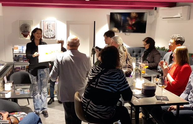 Vernissage Sehnsucht der Künstlerin Karin Angerer im Hotel "Das Edlinger" in Salzburg Maxglan