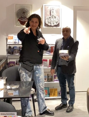 Vernissage Sehnsucht der Künstlerin Karin Angerer im Hotel "Das Edlinger" in Salzburg Maxglan