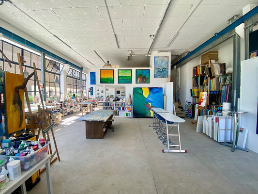 ART. Atelier Karin Angerer | Kreative Freiheit: 1 oder 2 Tage buchbar: Acryl-Malkurs