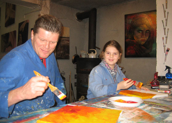 ART. Atelier Karin Angerer: Kunstspass für die ganze Familie - Ideal für Familien, die ihre kreative Seite zusammen entdecken möchten!