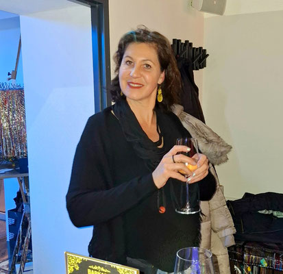 Vernissage Sehnsucht der Künstlerin Karin Angerer im Hotel "Das Edlinger" in Salzburg Maxglan