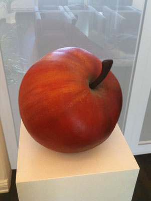 Skulptur Apfel