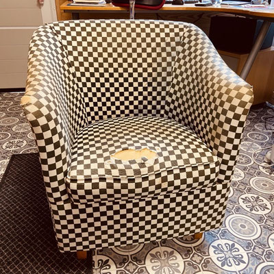 Fauteuil tonneau avant restauration