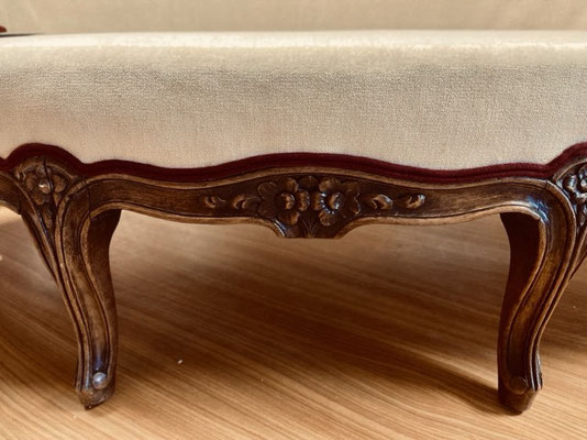 Devanture banquette style Louis XV