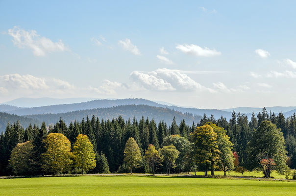 Weiter Blick über die Šumava