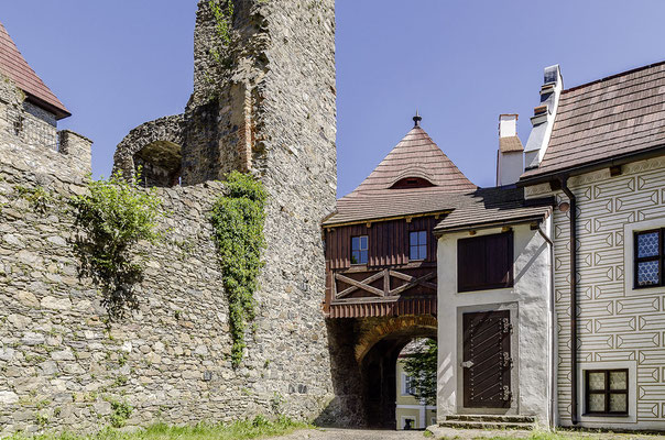 Burg und Schloss Klenová vereinen unterschiedliche Baustile