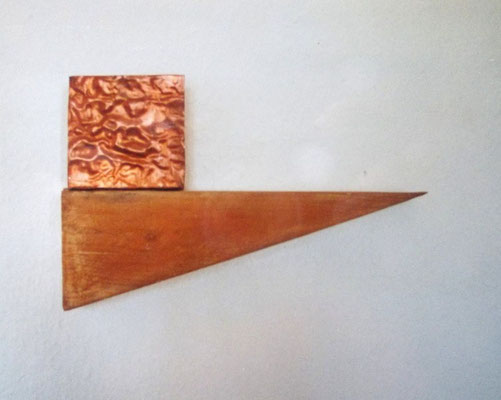 Awake, copper, wood 1998 L 32cm fixed on the wall