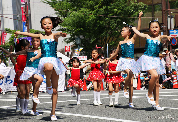 神戸鹿の子幼稚園ルーシィバンビバトンチーム