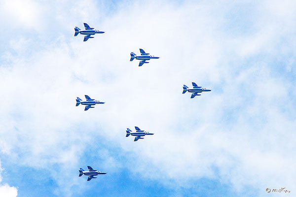 ブルーインパルス（ちょうど上空通過） 2025年7月12日