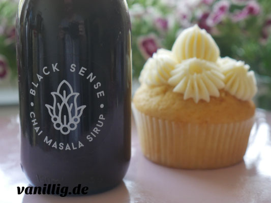 cupcake, Basisrezept für Cupcake, vanillig.de, Cupcake, Rezept, Basis Rezept für Cupcake, Muffin, Cupcake mit Beeren, Cupcake mit Füllung