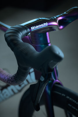 Bianchi Oltre Founder Edition bij Scholten Cycling in Dalen door Jordy Leenders uit Eindhoven met Nikon Z8.