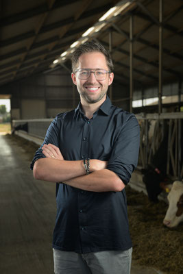 Portret van medewerker van BioNatIn in Son en Breugel door Jordy Leenders van Axis Studio.