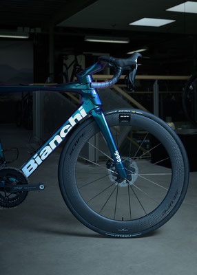 Bianchi Oltre Founder Edition bij Scholten Cycling in Dalen door Jordy Leenders uit Eindhoven met Nikon Z8.