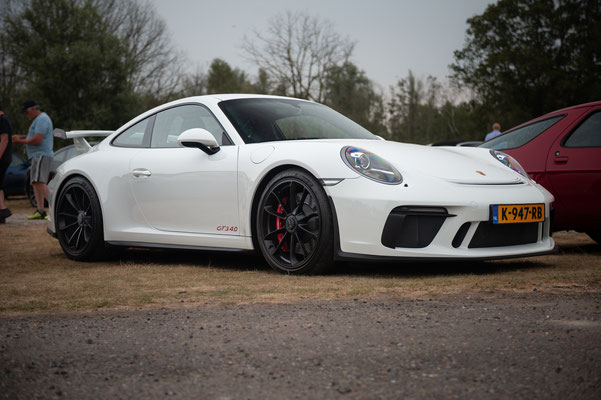 Puur Porsche Treffen 2023 op Aquabest in Best door Jordy Leenders - Porsche 991 GT3