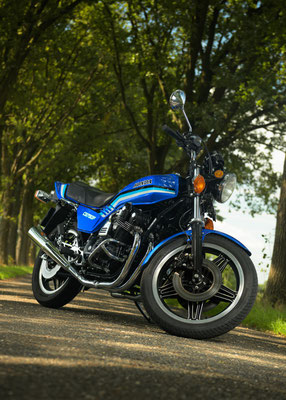Portret van Honda CB750F door Jordy Leenders van Axis Studio.