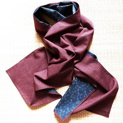 Echarpe tissu japonais coton un côté rouge, l'autre bleu
