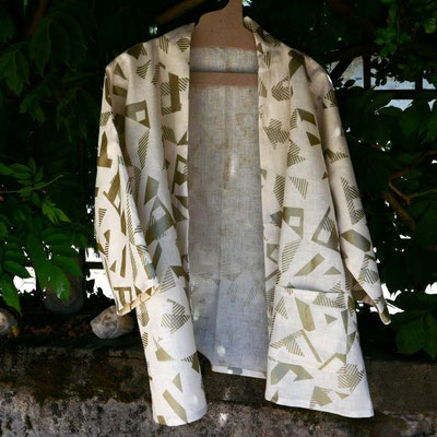 veste en lin tissu japonais blanche et motifs géométriques métallisés