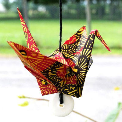 Grue en origami à suspendre, porte bonheur japonais