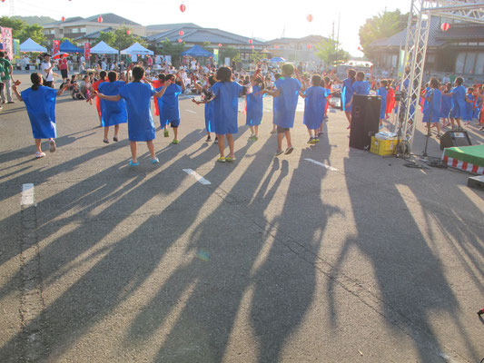 活き部門優秀賞「踊る影」