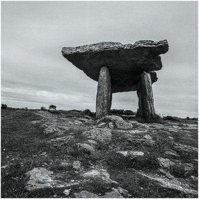 dolmen de Poulnabrone
