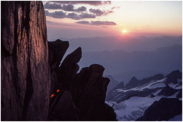 Lever de soleil sur l'arête de Flèche rousse