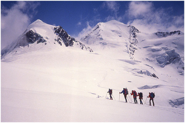 Zermatt : Devant Castor (à droite) et Pollux (à gauche)