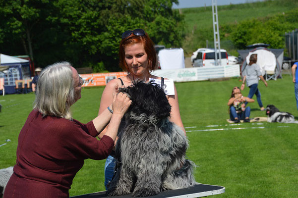 Angela mit Balou-Fiete