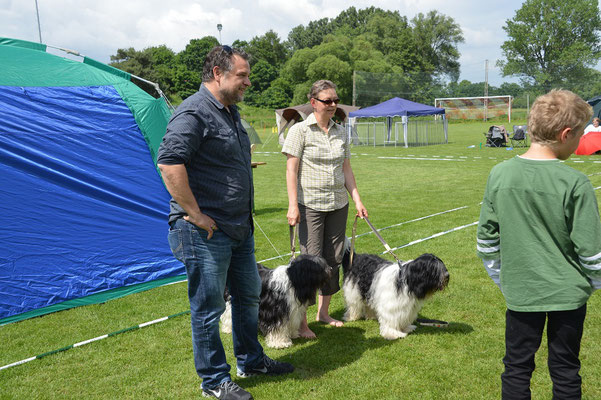 Anja, links Bootsmann, rechts Arthur