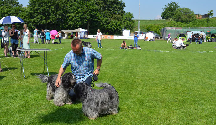 links Anton, rechts Caatje