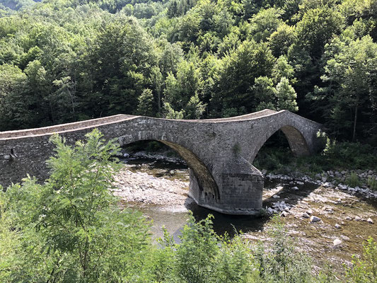 schöne Steinbrücke