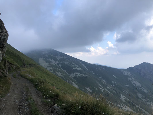 Strada dei Cannoni - das Gewitter braut sich zusammen