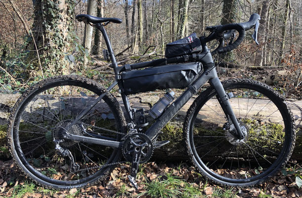 Specialized Diverge Comp Carbon mit Cinturato Gravel S in 700x40C