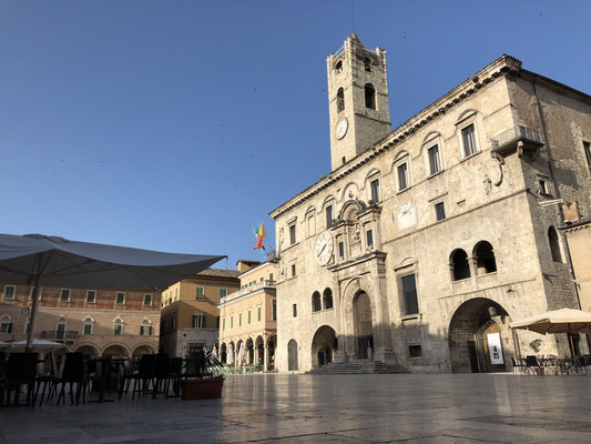 Ascoli Piceno, Italien, Marken