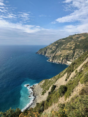 die Steilküste der Cinque Terre