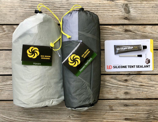 Außen- und Innenzelt in eigenen Packsäcken