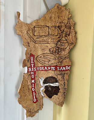 der Kiosk bei Camposampiero bietet sardische Küche