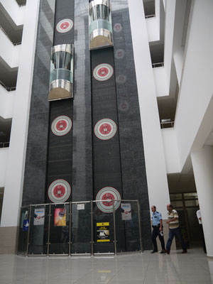 Vorhalle