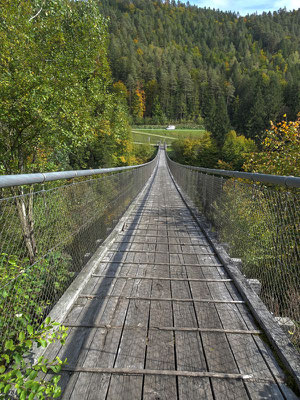 Hängebrücke St. Luzia über die Feistritz