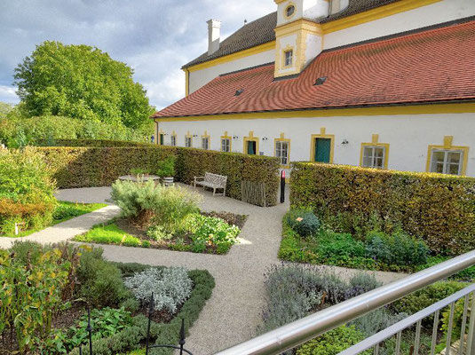 Schloss Hof, Rückseite der Orangerie