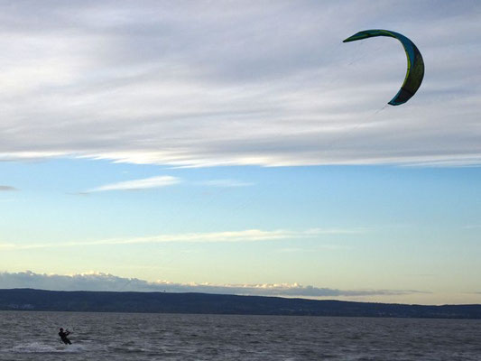 Kite-Surfer am Neusiedlersee