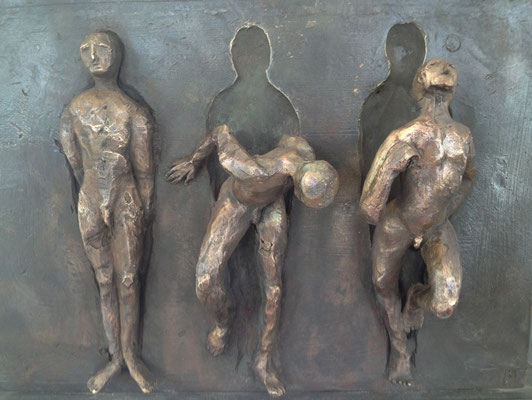 Die unerträgliche Leichtigkeit des Seins - Bronzeskulptur von Ines Mösle