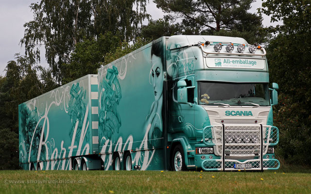  Berthons Transport "Hot Rod"
