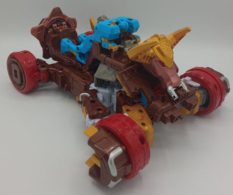 Ninja Bull Zord / OtomoNin Bison King Buggy