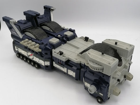 BattleFleet Zord 15 / GoGo Carrier