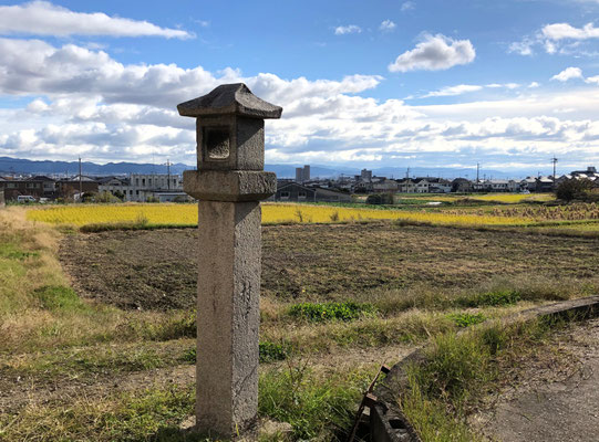 長法寺の愛宕灯籠