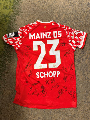 Trikot Mainz 05, Konstantin Schopp von allen Spielern signiert 